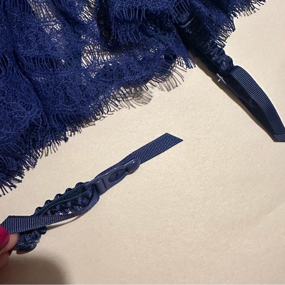 Victoria’s Secret Lace Garter Skirt Blue - Picture 3 of 4